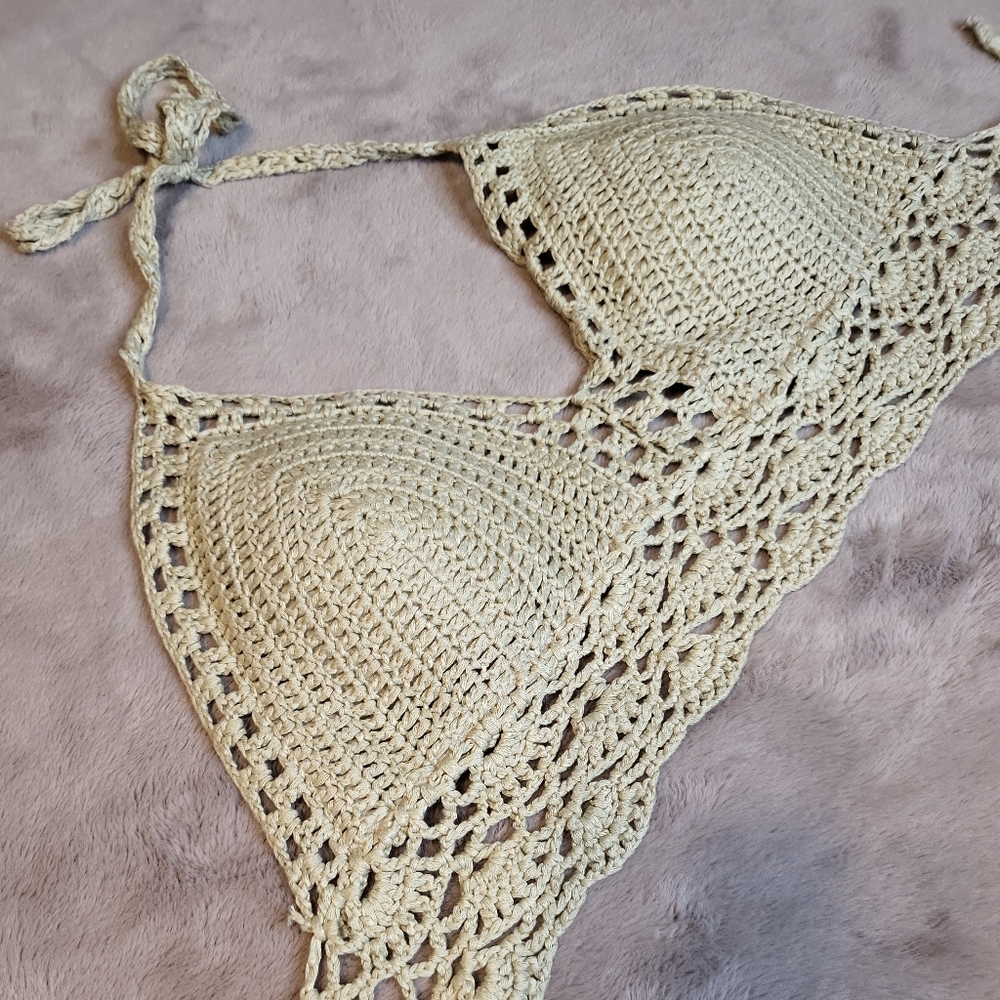 Vivid Beige Tan Cream Crochet Festival Boho Halter Top - L - New NWT